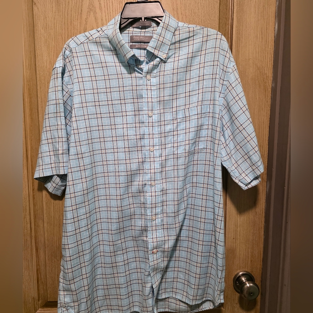 Daniel Cremieux Blue and White Plaid Shirt